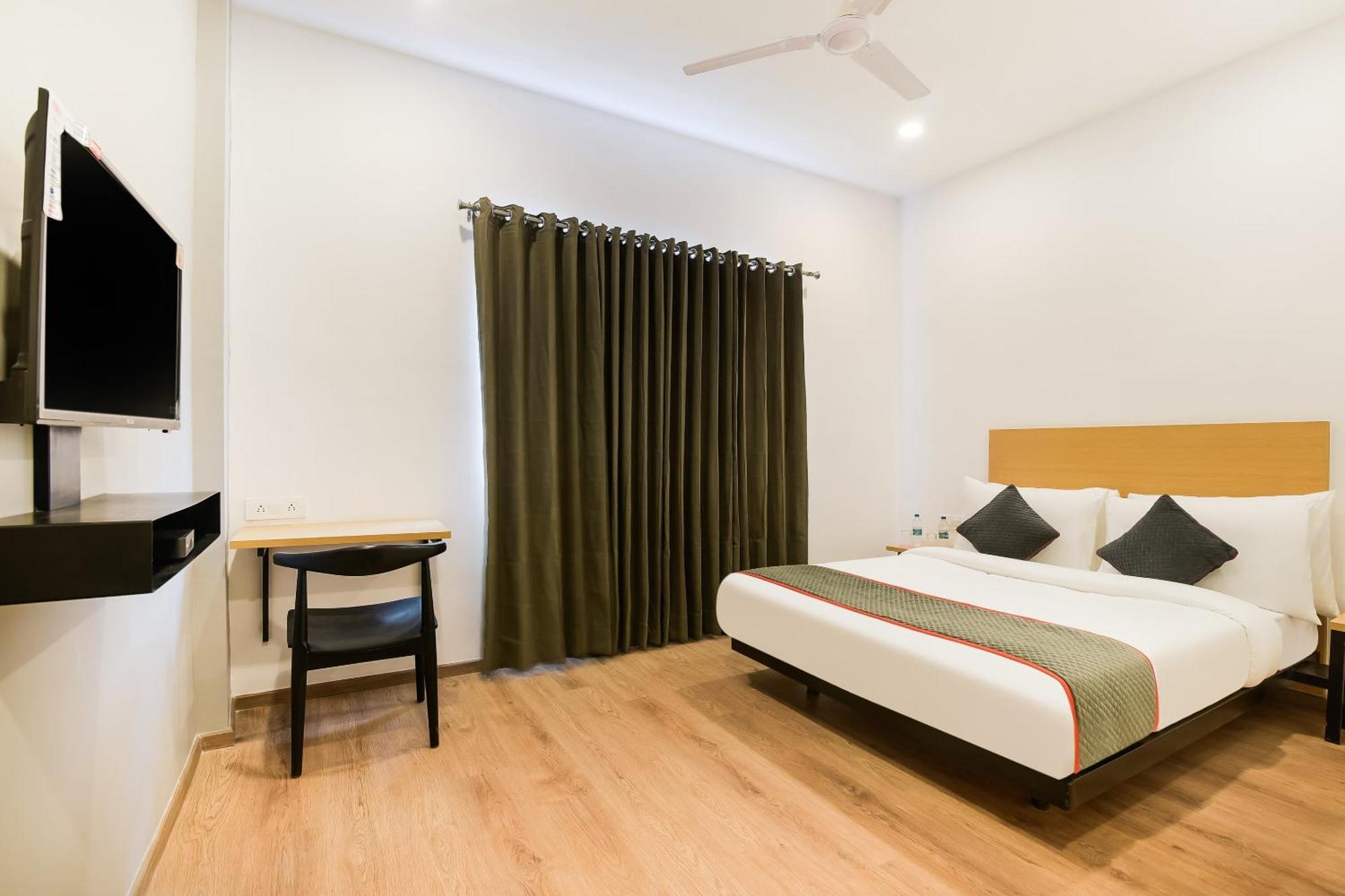 Hotel Townhouse The Awadh Airport Near Chaudhary Charan Singh International Airport à Bijnaur Extérieur photo