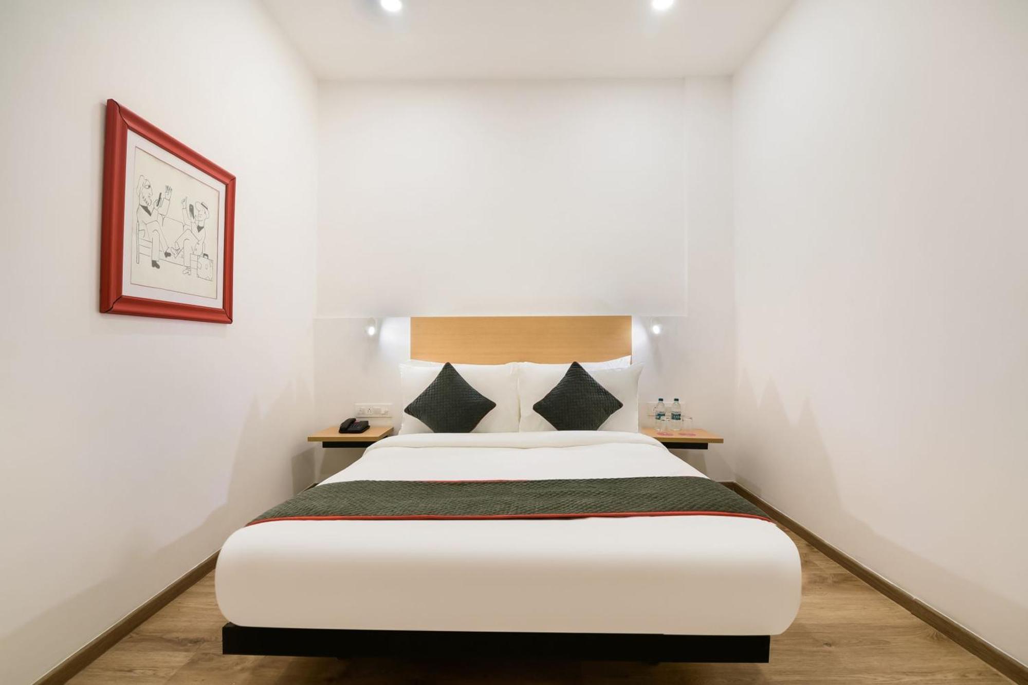Hotel Townhouse The Awadh Airport Near Chaudhary Charan Singh International Airport à Bijnaur Extérieur photo